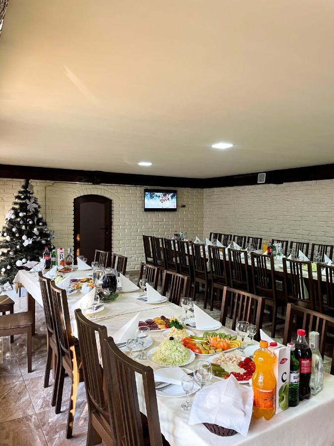 Vila Комплекс Скала Serednye Vodyane Exteriér fotografie